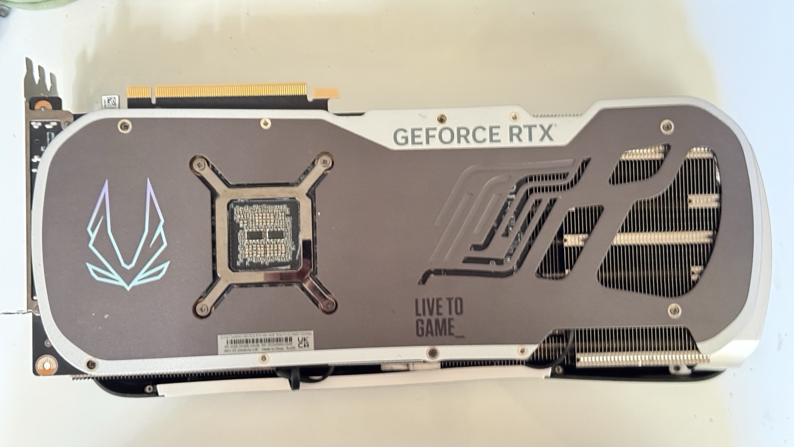 BH BUY 2 GET 1 FREE BRAND NEW  - Rtx 4090 24Gb Graphics Card 评论和价格